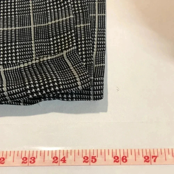 MASSINI Casual Dress Crop Pants - Picture 9 of 9